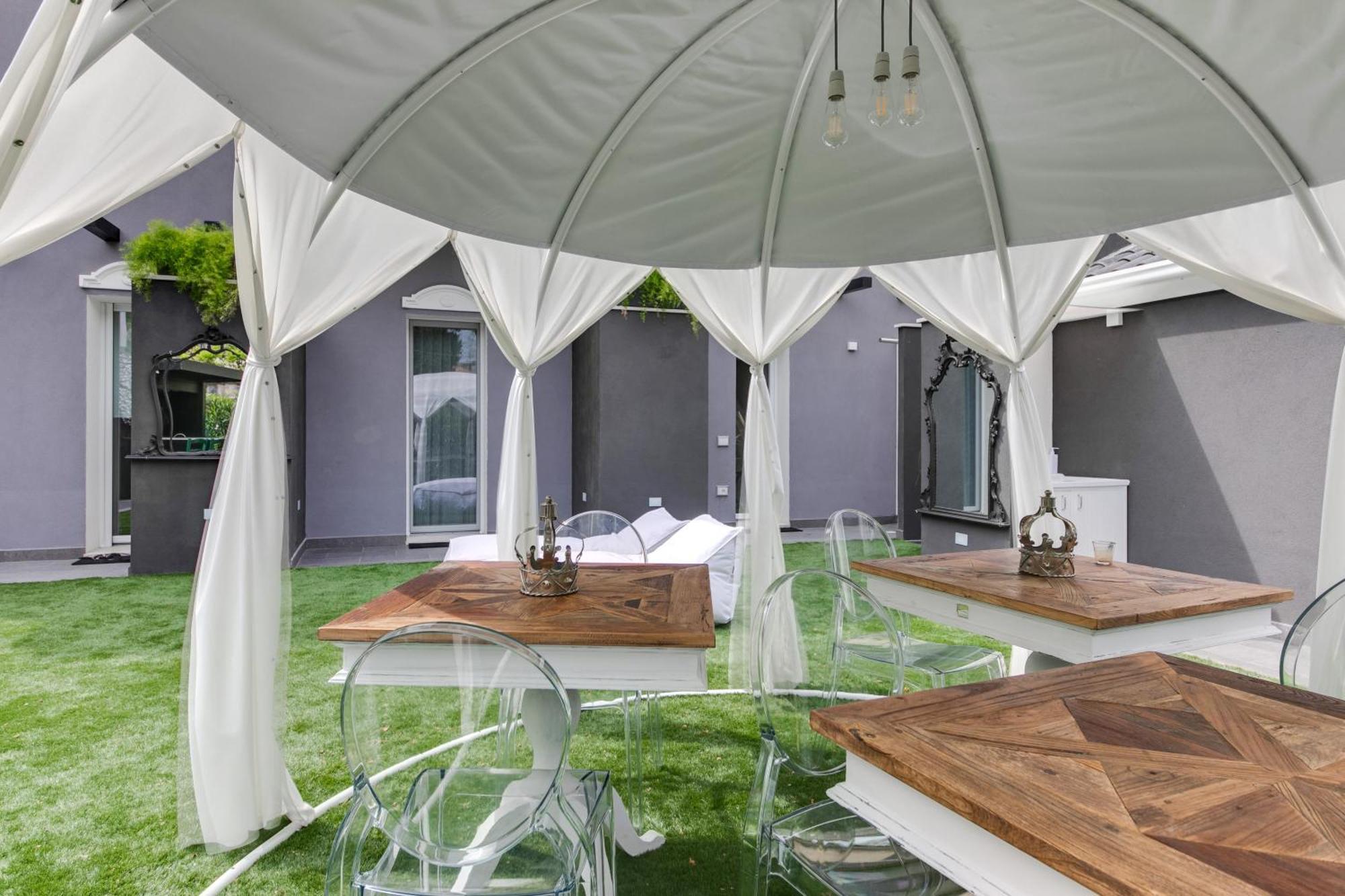 Villa Monti Suites&Aparts Cesena Bagian luar foto