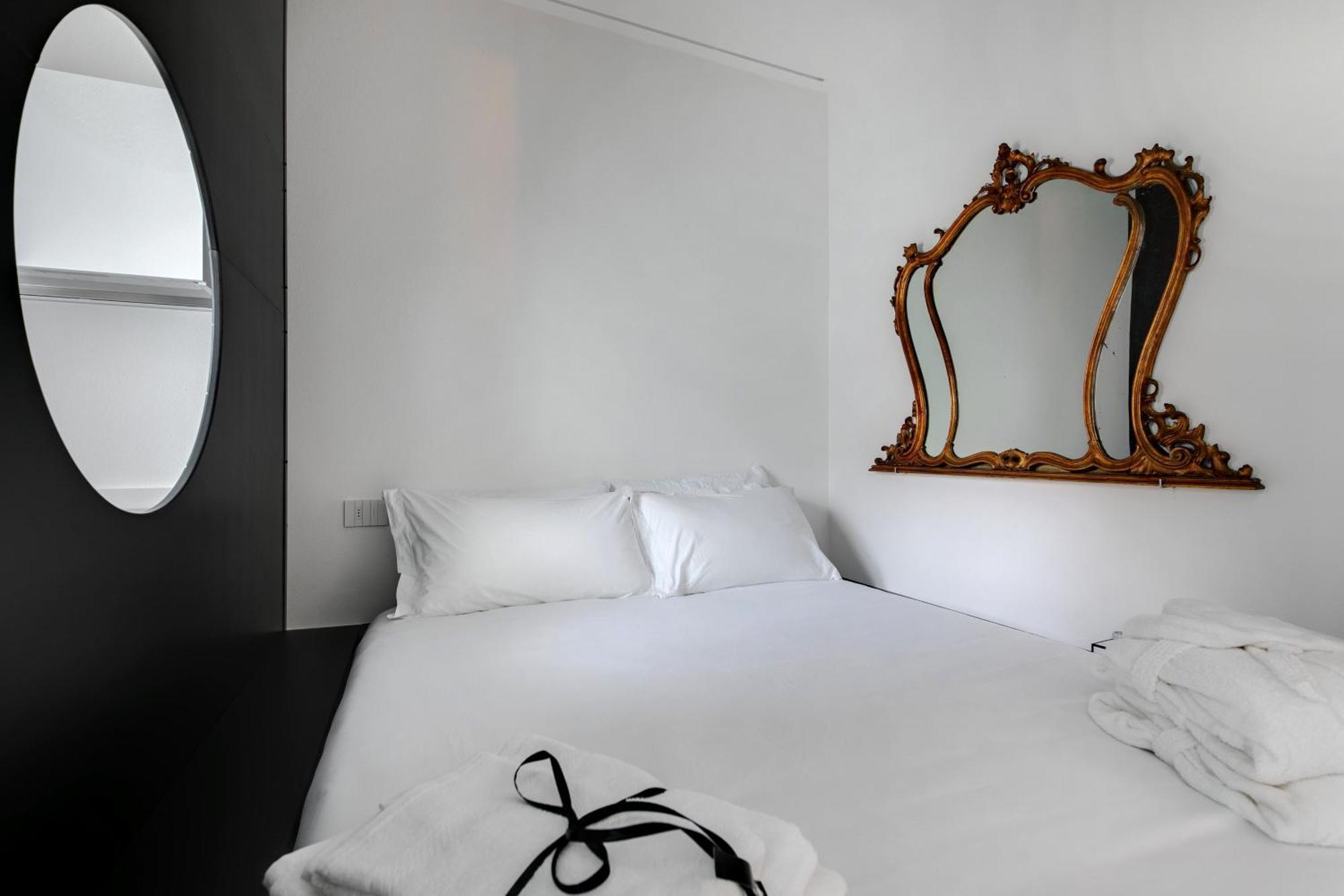 Villa Monti Suites&Aparts Cesena Bagian luar foto